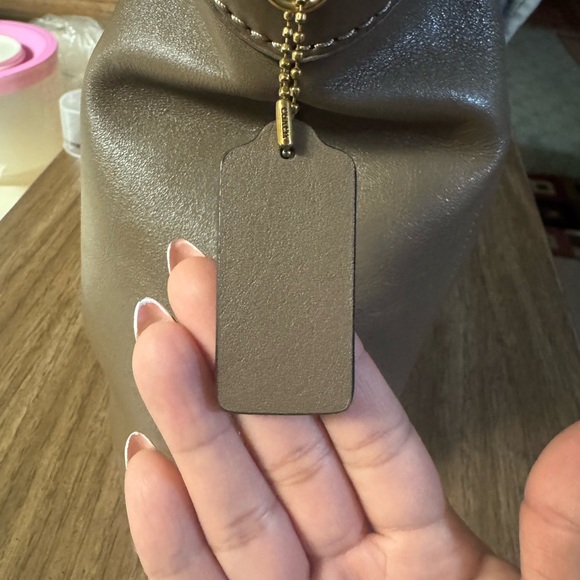 Coach Brooklyn Shoulder Bag 28 - Picture 8 of 14